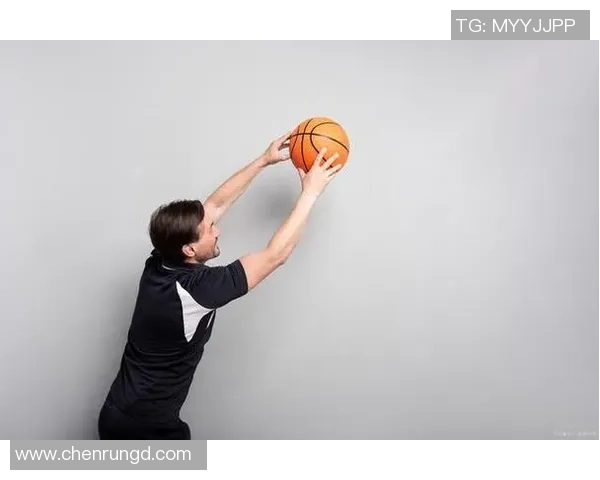 打篮球身体素质提升的秘诀与技巧分享助你成为场上明星